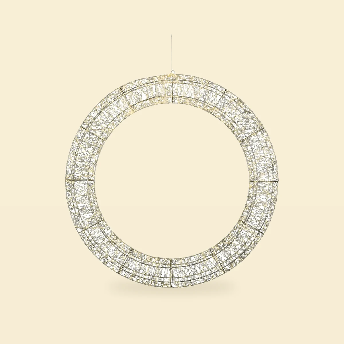 Wiszący wianek LED srebrny 116 cm